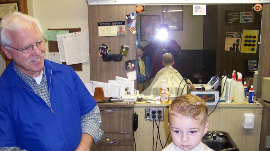Rogers Barber Shop 45804