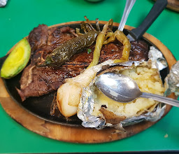 mariscos playa blanca photo