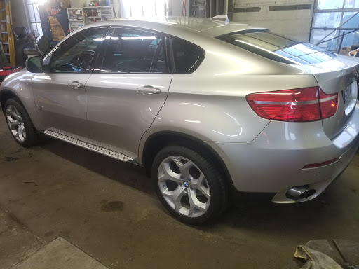 Used Car Dealer «Oakland Auto Sales», reviews and photos, 214 Tremont St, Taunton, MA 02780, USA