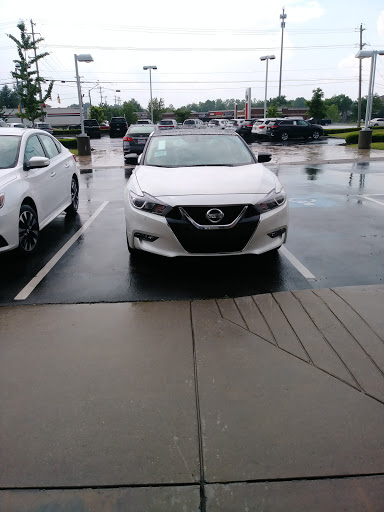 Nissan Dealer «AutoNation Nissan Memphis», reviews and photos, 4140 Hacks Cross Rd, Memphis, TN 38125, USA