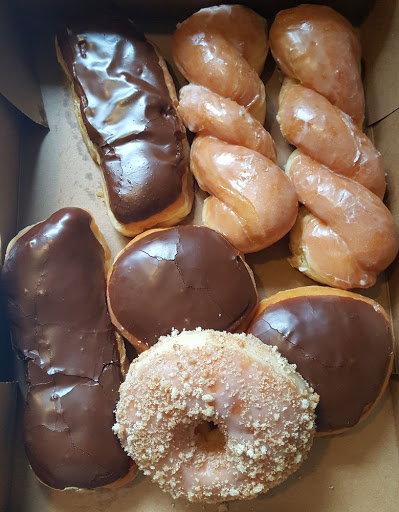 Donut Shop «Tasty Donuts and Cafe», reviews and photos, 8205 Santa Monica Blvd, West Hollywood, CA 90046, USA