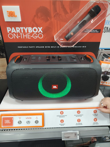 Electronics Store «Best Buy», reviews and photos, 1880 Palm Beach Lakes Blvd, West Palm Beach, FL 33401, USA