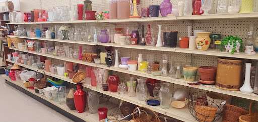 Thrift Store «Arc Thrift Store», reviews and photos, 1830 W Uintah St, Colorado Springs, CO 80904, USA