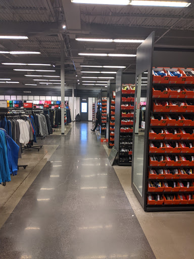 Clothing Store «Nike Factory Store», reviews and photos, 1101 Outlet Collection Way, Auburn, WA 98001, USA