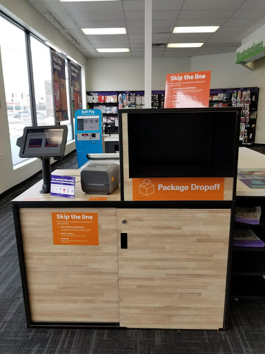 Print Shop «FedEx Office Print & Ship Center», reviews and photos, 7217 W Forest Preserve Ave, Norridge, IL 60706, USA