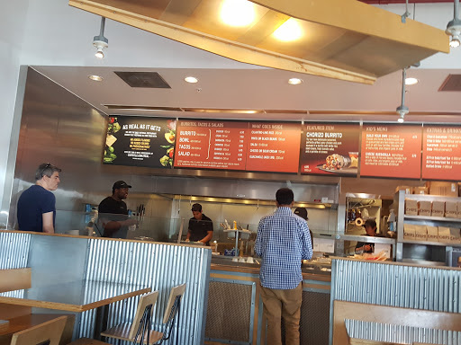 Mexican Restaurant «Chipotle Mexican Grill», reviews and photos, 32824 Woodward Ave, Royal Oak, MI 48068, USA