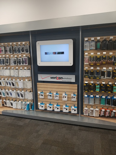 Cell Phone Store «GoWireless Verizon Authorized Retailer», reviews and photos, 488 2nd St Pike, Southampton, PA 18966, USA