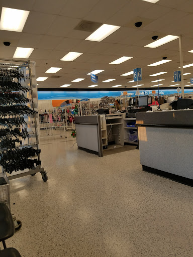 Clothing Store «Ross Dress for Less», reviews and photos, 1180 Stafford Market Pl, Stafford, VA 22556, USA