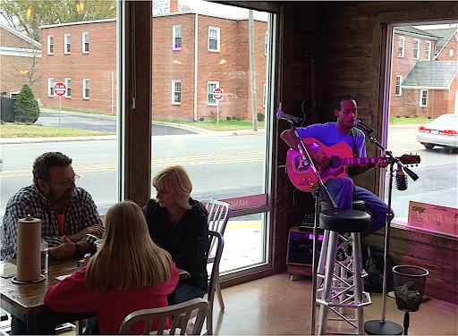 Hamburger Restaurant «NN BURGER - Tappahannock», reviews and photos, 303 Queen St #911, Tappahannock, VA 22560, USA