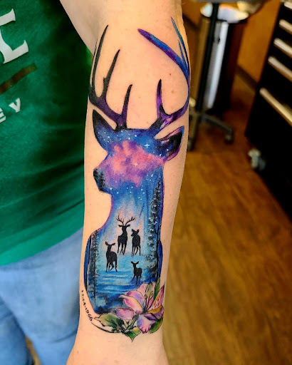 Tattoo Shop «Illuminati Tattoo Parlor», reviews and photos, 10214 SE Mill Plain Blvd Suite B, Vancouver, WA 98664, USA