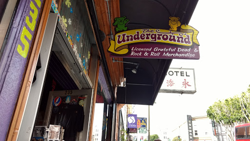 Book Store «City Lights Booksellers & Publishers», reviews and photos, 261 Columbus Ave, San Francisco, CA 94133, USA