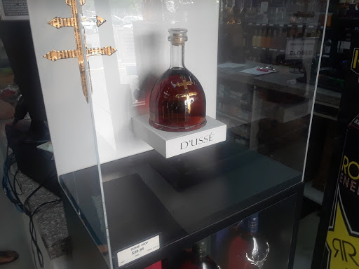 Liquor Store «Beaverton Liquor», reviews and photos, 11423 SW Beaverton Hillsdale Hwy, Beaverton, OR 97005, USA