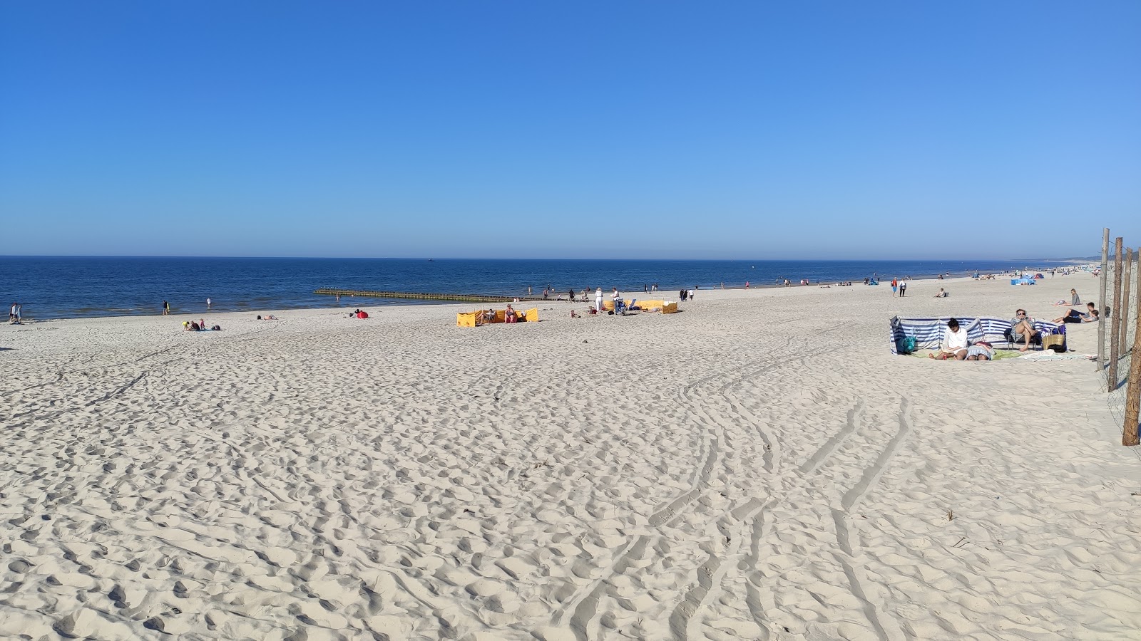 Photo of Leba beach with long straight shore