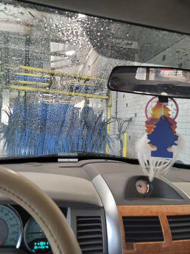 Car Wash «Aquamax Carwash», reviews and photos, 16101 S Avalon Blvd, Gardena, CA 90248, USA