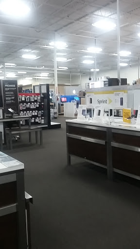 Electronics Store «Best Buy», reviews and photos, 615 E Palatine Rd, Arlington Heights, IL 60004, USA