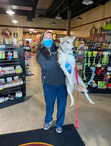 Pet Store «Healthy Pets Mountain West», reviews and photos, 2352 Fort Union Blvd, Cottonwood Heights, UT 84121, USA