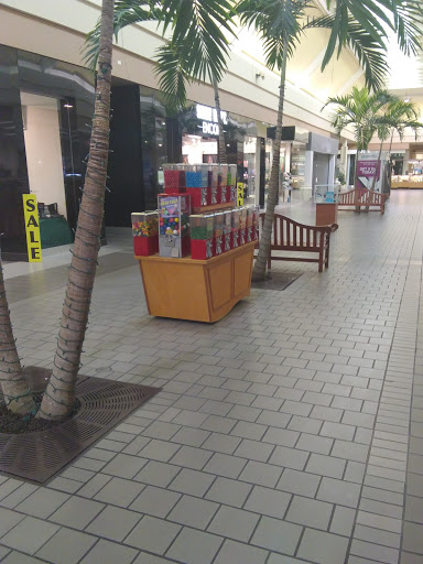 Shopping Mall «North Shore Square Mall», reviews and photos, 150 Northshore Blvd, Slidell, LA 70460, USA
