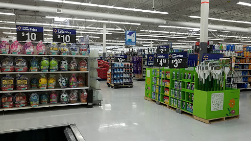 Department Store «Walmart Supercenter», reviews and photos, 3115 Edgar Brown Dr, West Orange, TX 77630, USA