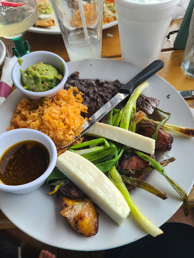 Mexican Restaurant «Las Fuentes Restaurant», reviews and photos, 9001 Waukegan Rd, Morton Grove, IL 60053, USA