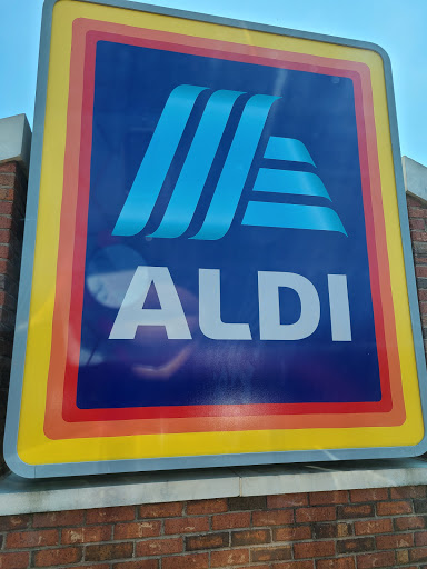 Supermarket «ALDI», reviews and photos, 5746 Wendy Bagwell Pkwy, Hiram, GA 30141, USA
