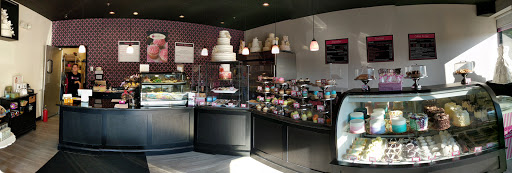 Bakery «Pink Box Desserts», reviews and photos, 85 Faunce Corner Mall Rd, Dartmouth, MA 02747, USA