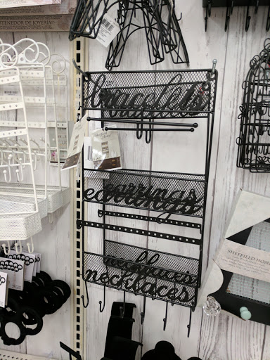 Craft Store «Michaels», reviews and photos, 50 Veterans Memorial Hwy, Commack, NY 11725, USA