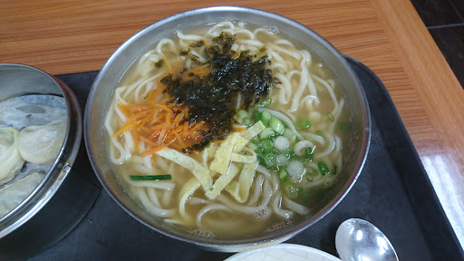 Um ma son Arirang Korean Kitchen