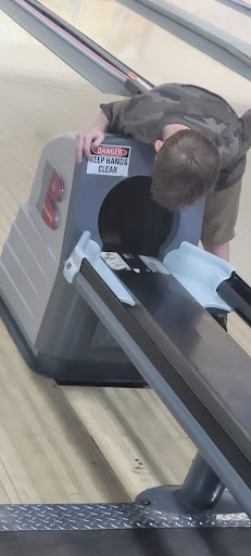 Bowling Alley «Air Lanes Bowling Center», reviews and photos, 4200 Fleur Dr, Des Moines, IA 50321, USA