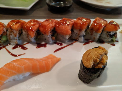 Shopping Mall «Rye Ridge Shopping Center», reviews and photos, 142 S Ridge St, Rye Brook, NY 10573, USA