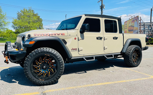 Car Stereo Store «Noyz & Toyz», reviews and photos, 7825 Lorain Ave, Cleveland, OH 44102, USA