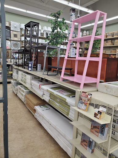 Home Goods Store «Christmas Tree Shops», reviews and photos, 46 Springer Dr, Bangor, ME 04401, USA