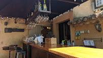 Atmosphère du Restaurant LE VIEUX BISTROT à Cabrières-d'Avignon - n°8