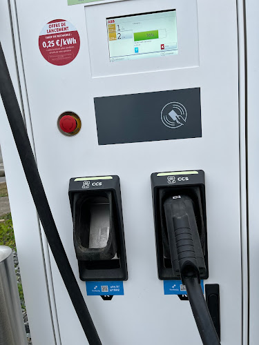 Borne de recharge de véhicules électriques Freshmile Charging Station Combourg