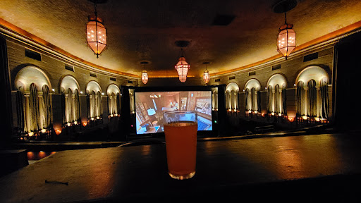Pub «McMenamins Bagdad Theater & Pub», reviews and photos, 3702 SE Hawthorne Blvd, Portland, OR 97214, USA