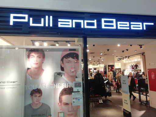 Pull & Bear