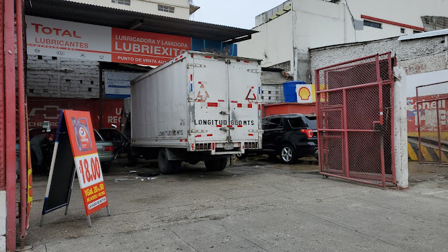 Opiniones de Lubricadora y lavadora lubriexito en Guayaquil - Servicio de lavado de coches