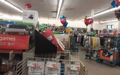 Dollar Store «FAMILY DOLLAR», reviews and photos, 722 S Harrison St, Shelbyville, IN 46176, USA