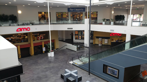 Shopping Mall «La Jolla Village Square», reviews and photos, 8657 Villa La Jolla Dr, La Jolla, CA 92037, USA