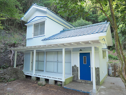 Oku Cottage