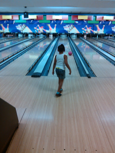 Bowling Alley «West Hunterdon Lanes», reviews and photos, 1089 NJ-12, Frenchtown, NJ 08825, USA