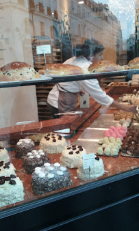 Atmosphère du Restaurant servant le petit-déjeuner Starbucks à Paris - n°14