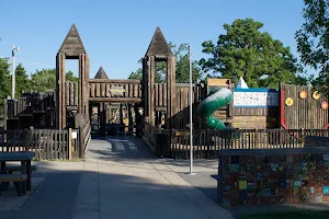 Reaves Park image