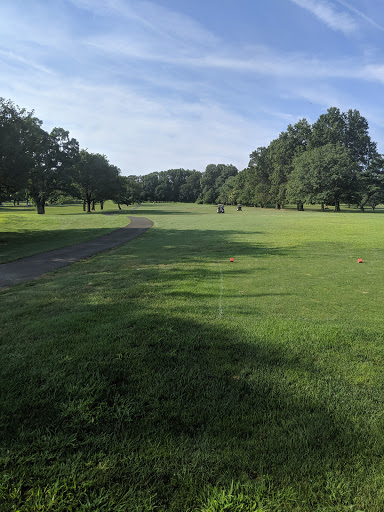 Public Golf Course «Clearview Park Golf Course», reviews and photos, 202-12 Willets Point Blvd, Queens, NY 11360, USA