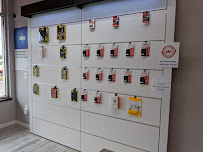 uBreakiFix - Phone and Computer Repair - Photo 5 - Car repair in Wauwatosa, WI, Milwaukee