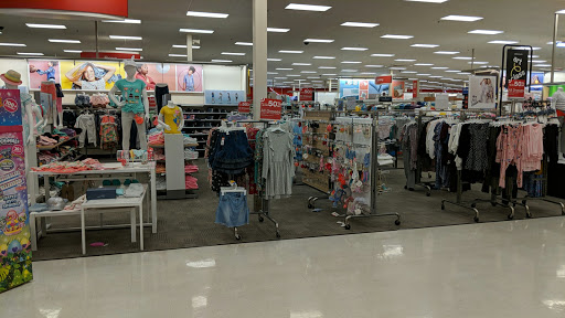 Department Store «Target», reviews and photos, 17213 Cole Rd, Hagerstown, MD 21740, USA