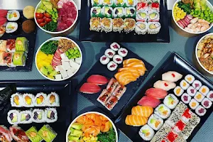 Elight Sushi & Poke (Sopelana) image