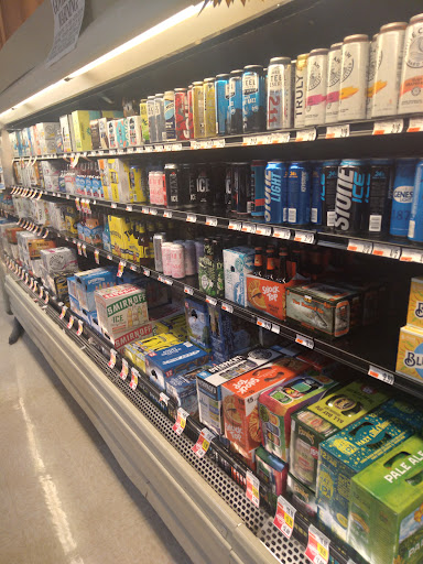 Supermarket «Tops Friendly Market», reviews and photos, 620 Nottingham Rd, Syracuse, NY 13210, USA