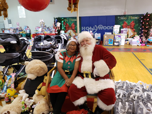 Community Center «Washington Park Community Center», reviews and photos, 5199 Pembroke Rd, Hollywood, FL 33021, USA