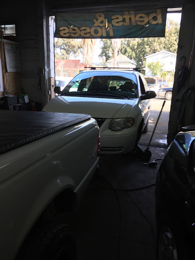 Auto Repair Shop «First Choice AUTO REPAIR & BRAKES», reviews and photos, 4101 M.L.K. Jr Way, Oakland, CA 94609, USA