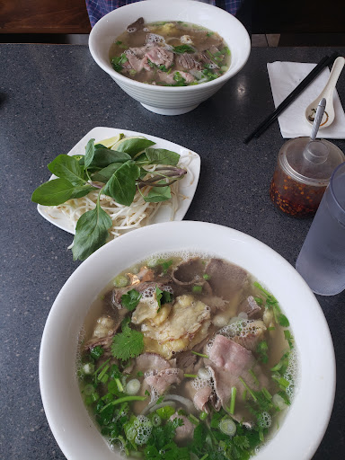 Noodle House image